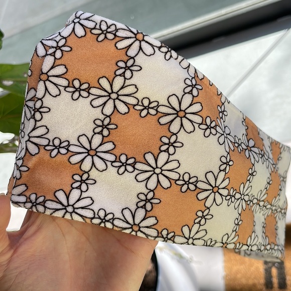 Nude Daisy terry swim top - Picture 5 of 5